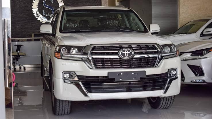 Toyota Land Cruiser  Face Uplift Conversion Upgrade to 2021