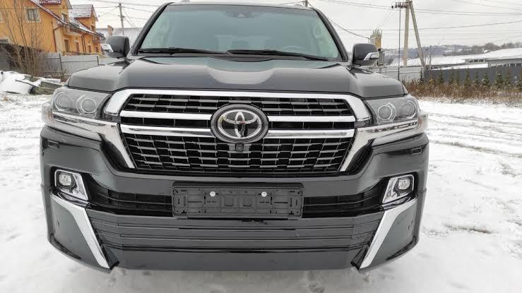 Toyota Land Cruiser  Face Uplift Conversion Upgrade to 2021